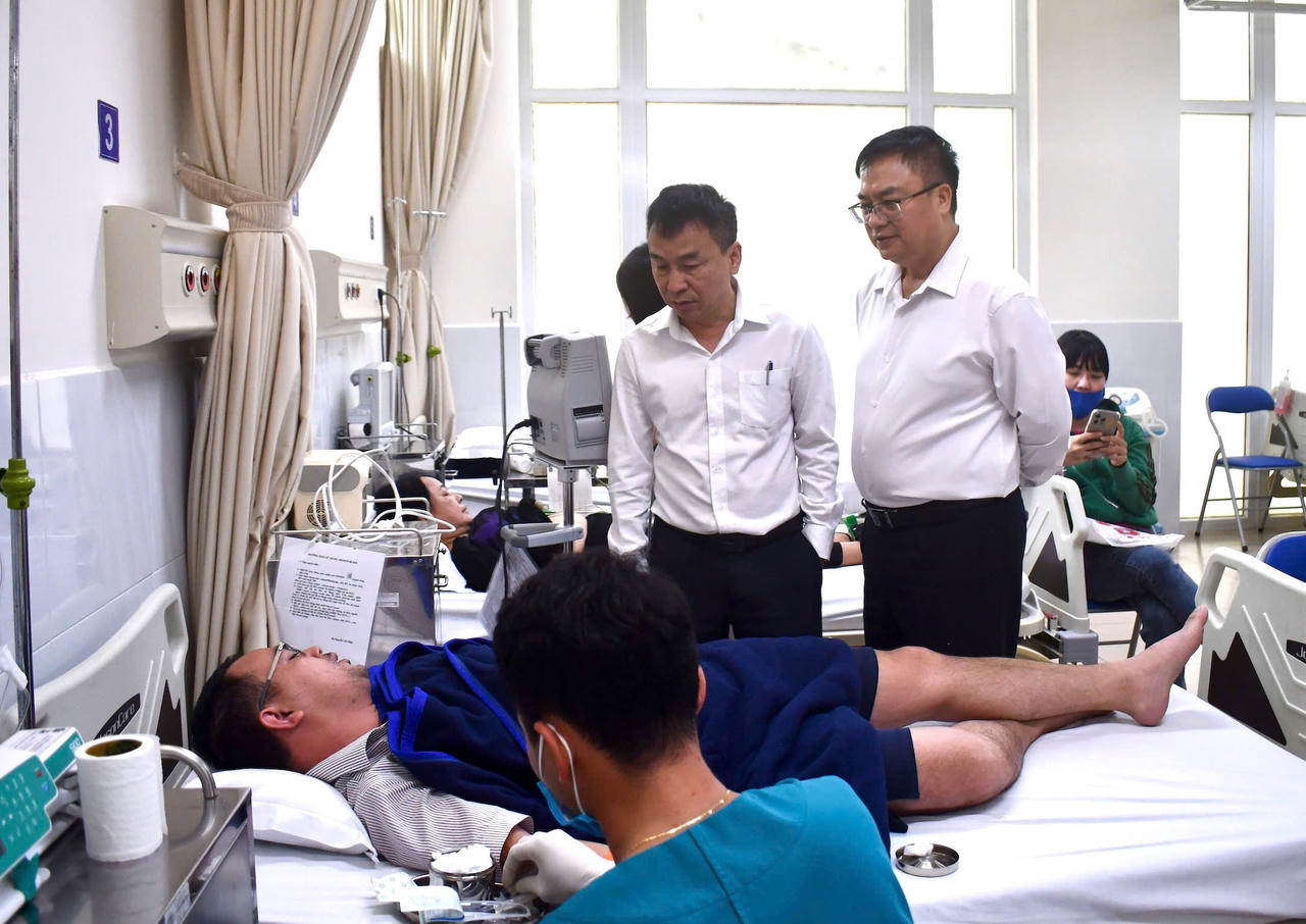 Vụ nghi ngộ độc thực phẩm tại TP Vũng Tàu: Đã có 295 người phải nhập viện