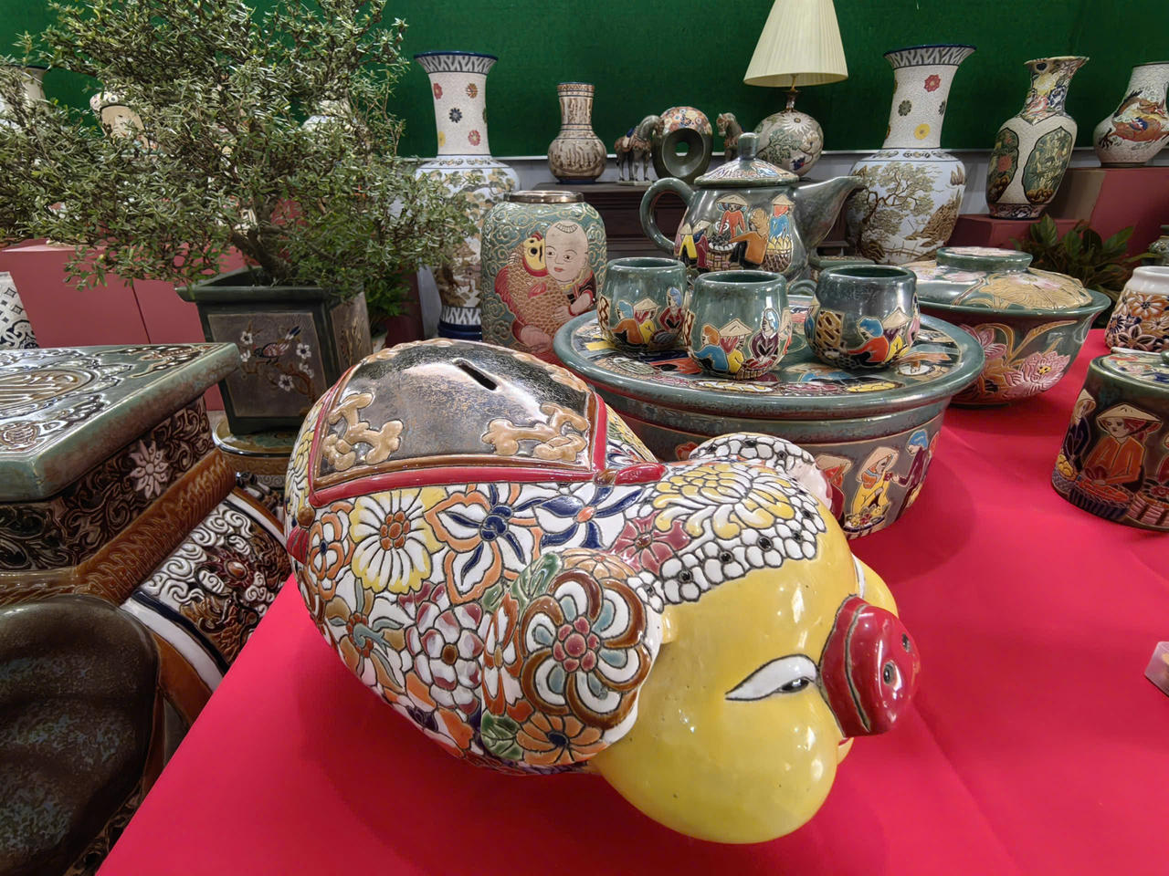 Triển lãm Gốm Biên Hòa xưa và nay