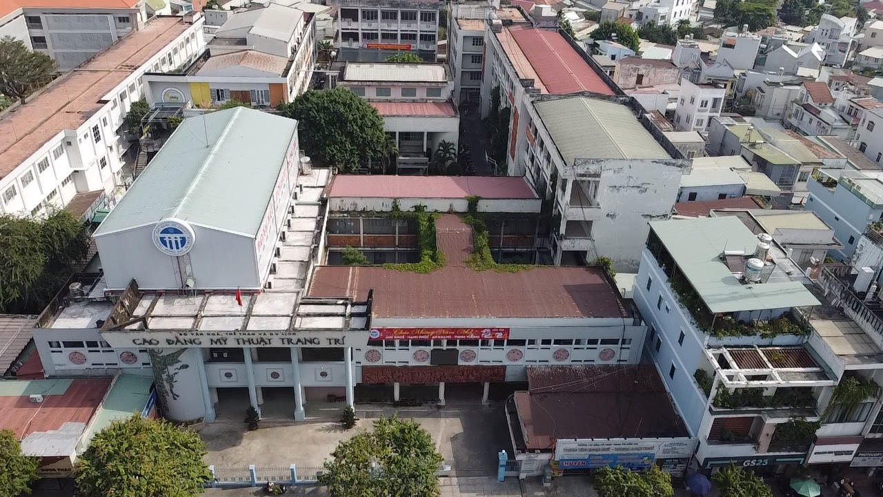 Ngôi trường trăm năm đưa gốm Đồng Nai vươn tầm quốc tế