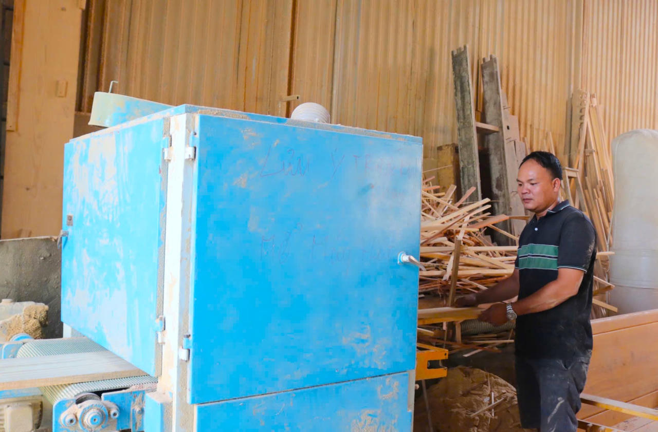 Cuối năm về thăm làng mộc Hố Nai