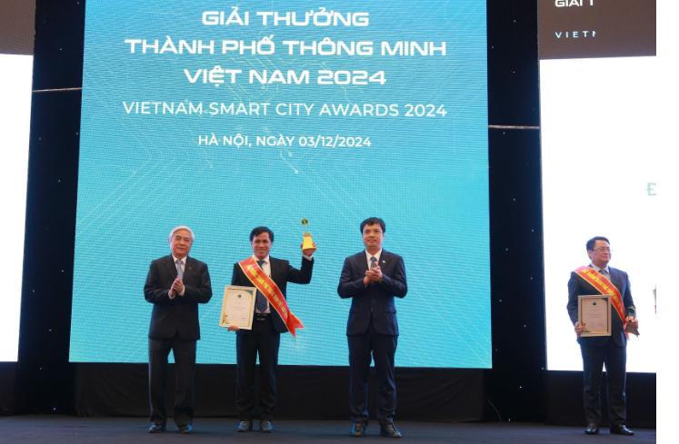 Tây Ninh được vinh danh 'Thành phố thông minh Việt Nam 2024'