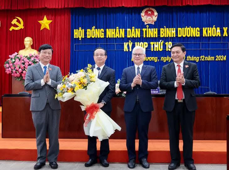 Ông Bùi Minh Thạnh làm Phó Chủ tịch UBND tỉnh Bình Dương