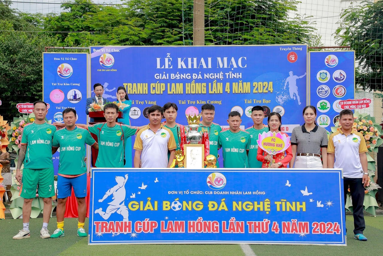 Câu lạc bộ doanh nhân Lam Hồng tổ chức Giải bóng đá quyên góp ủng hộ nhà tình thương