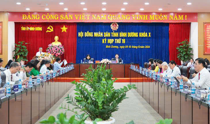 HĐND tỉnh Bình Dương thông qua 31 Nghị quyết 