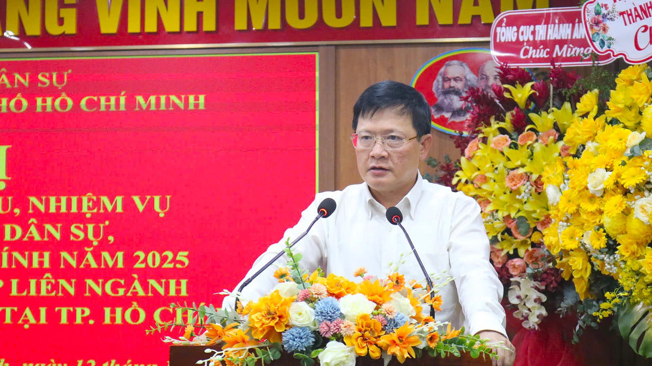 Thứ trưởng Mai Lương Khôi dự hội nghị triển khai công tác của Cục Thi hành án dân sự TP. Hồ Chí Minh 