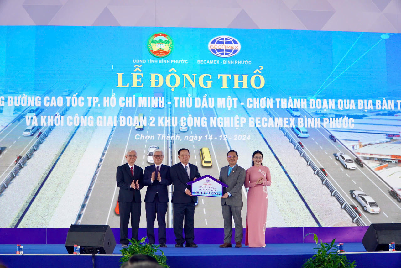 Khởi công Đường cao tốc TP HCM - Thủ Dầu Một - Chơn Thành 