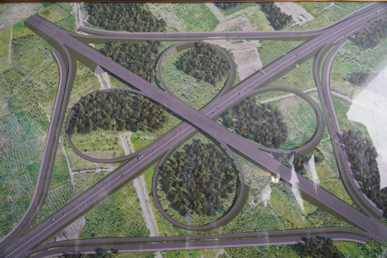 Khởi công Đường cao tốc TP HCM - Thủ Dầu Một - Chơn Thành 