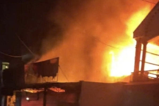 Cháy nhà trọ, 16 người thương vong 