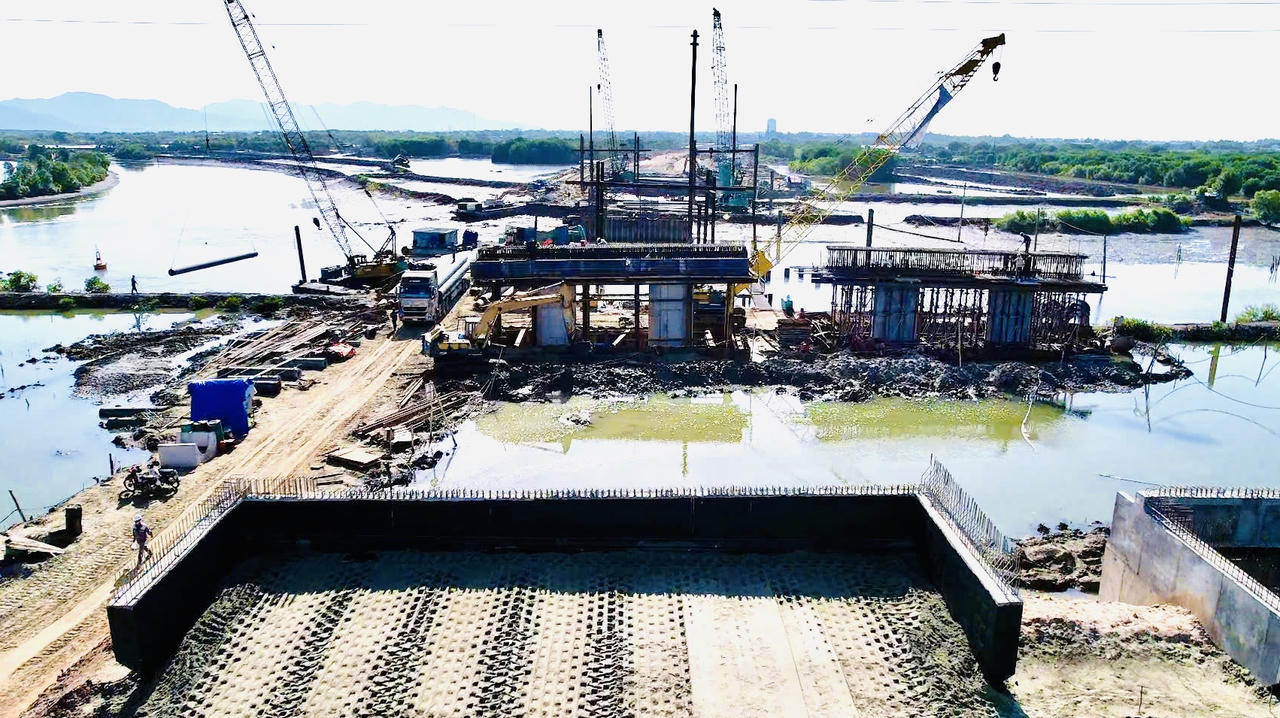 Cận cảnh đường ven biển Vũng Tàu - Bình Thuận trị giá 6.500 tỷ đồng 