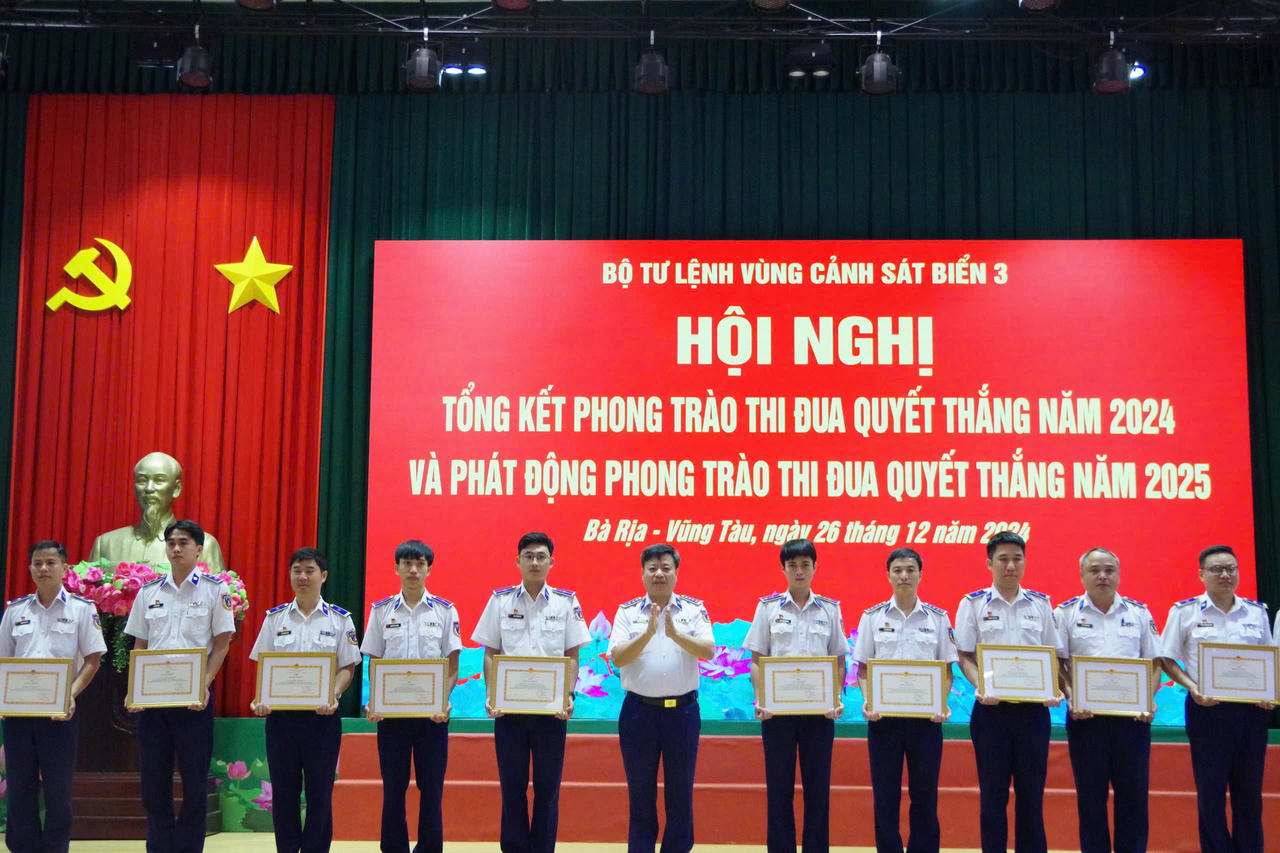 Bộ Tư lệnh Vùng Cảnh sát biển 3 Tổng kết Phong trào Thi đua Quyết thắng 2024 và Phát động Phong trào Thi đua Quyết thắng 2025
