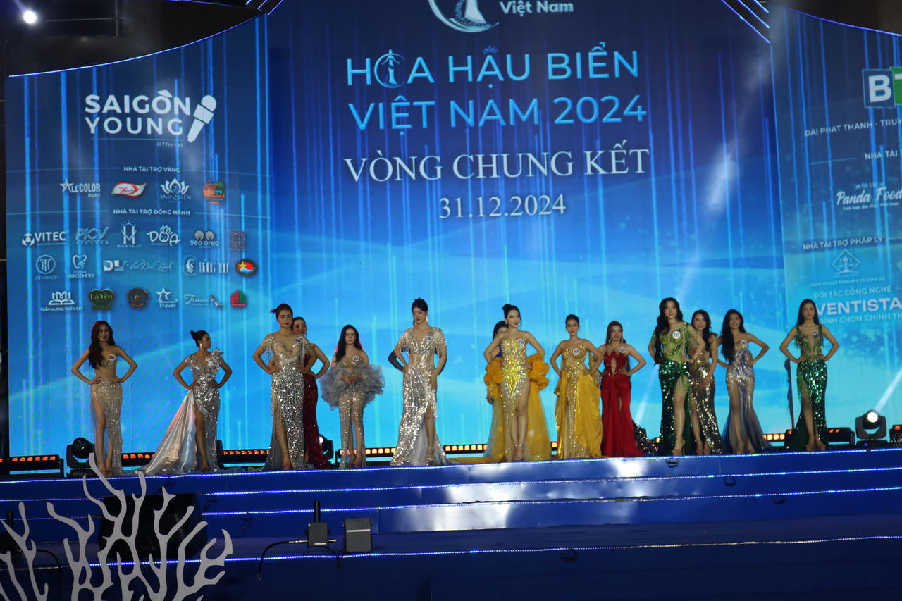 Nguyễn Hoài Linh đăng quang Hoa hậu Biển Việt Nam 2024