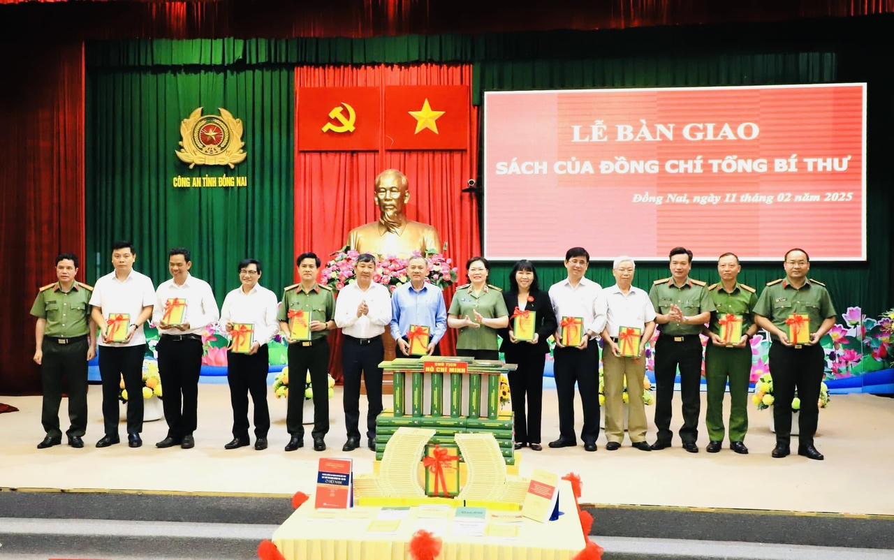 Công an tỉnh Đồng Nai tổ chức Lễ giới thiệu cuốn sách của Tổng Bí thư Tô Lâm