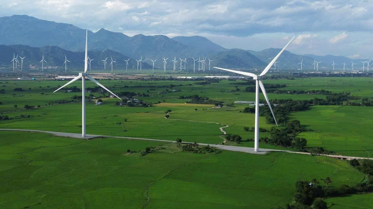 Ninh Thuận đề xuất Trung ương 11 chính sách khi khởi động Nhà máy điện hạt nhân