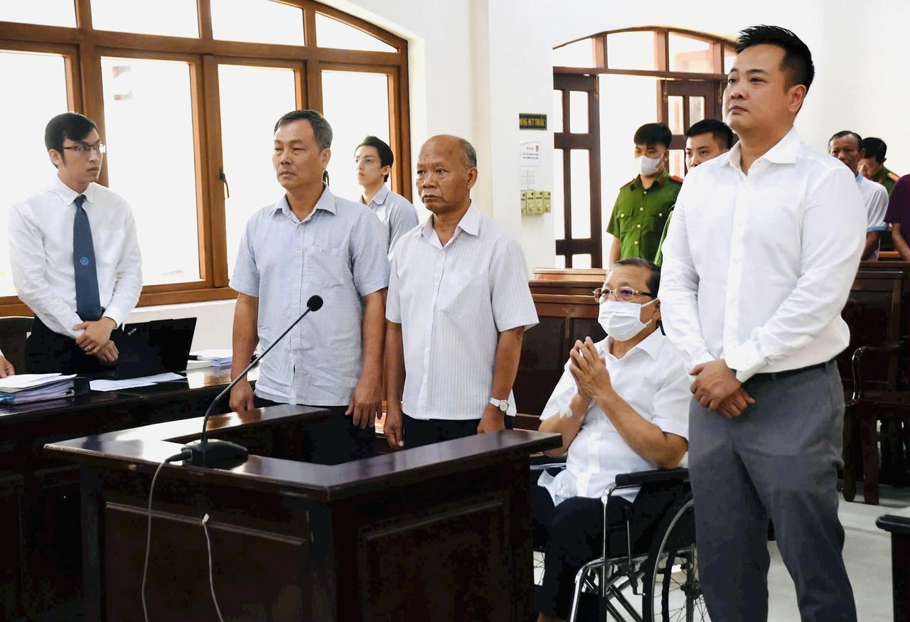 Hoãn phiên tòa xét xử vụ án xảy ra tại Tổng Công ty Tín Nghĩa