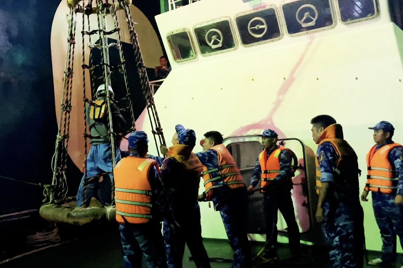 Kịp thời cấp cứu thuyền viên của tàu nước ngoài bị đau ruột thừa cấp trên biển