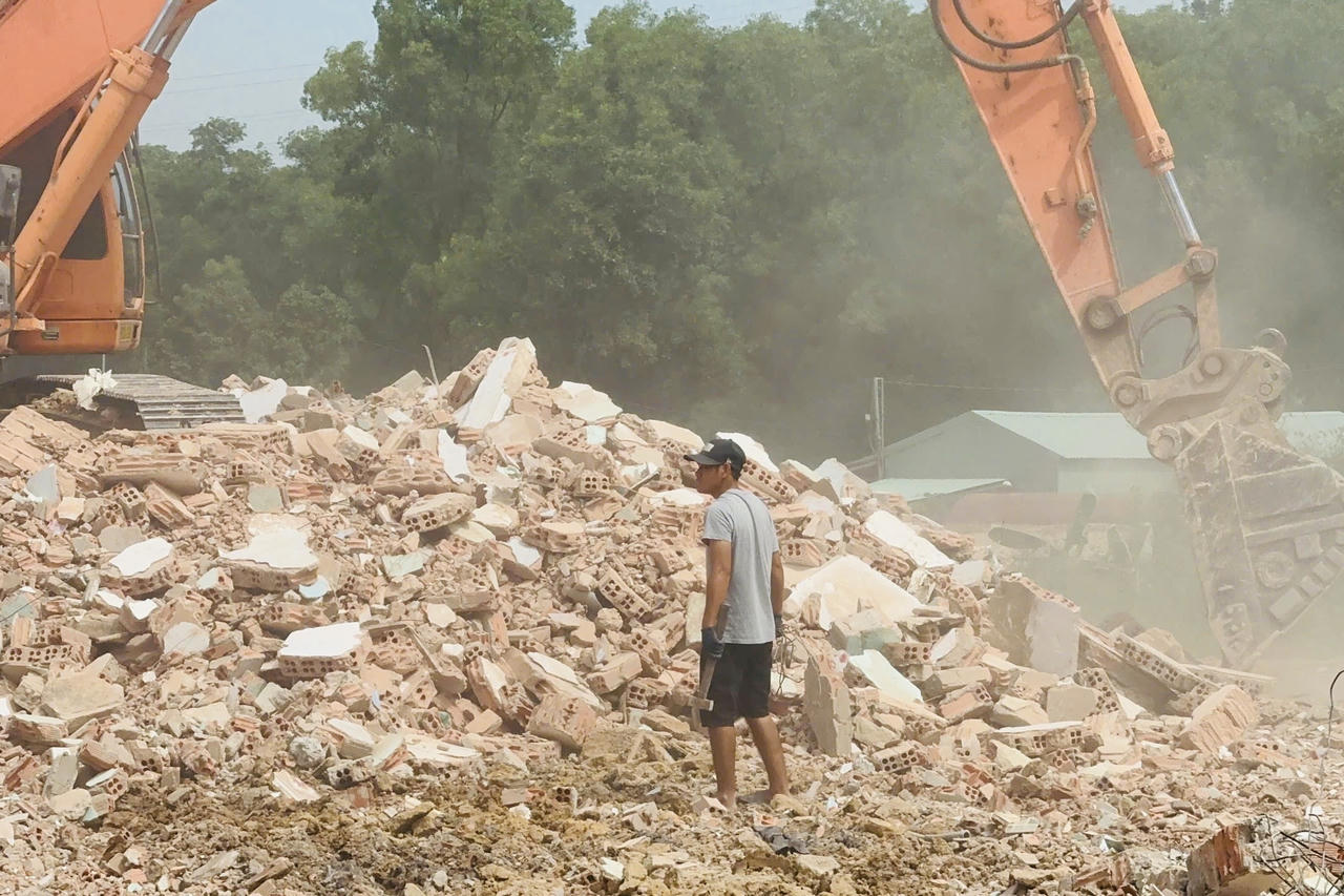 Người dân bàn giao mặt bằng phục vụ cao tốc Biên Hoà - Vũng Tàu