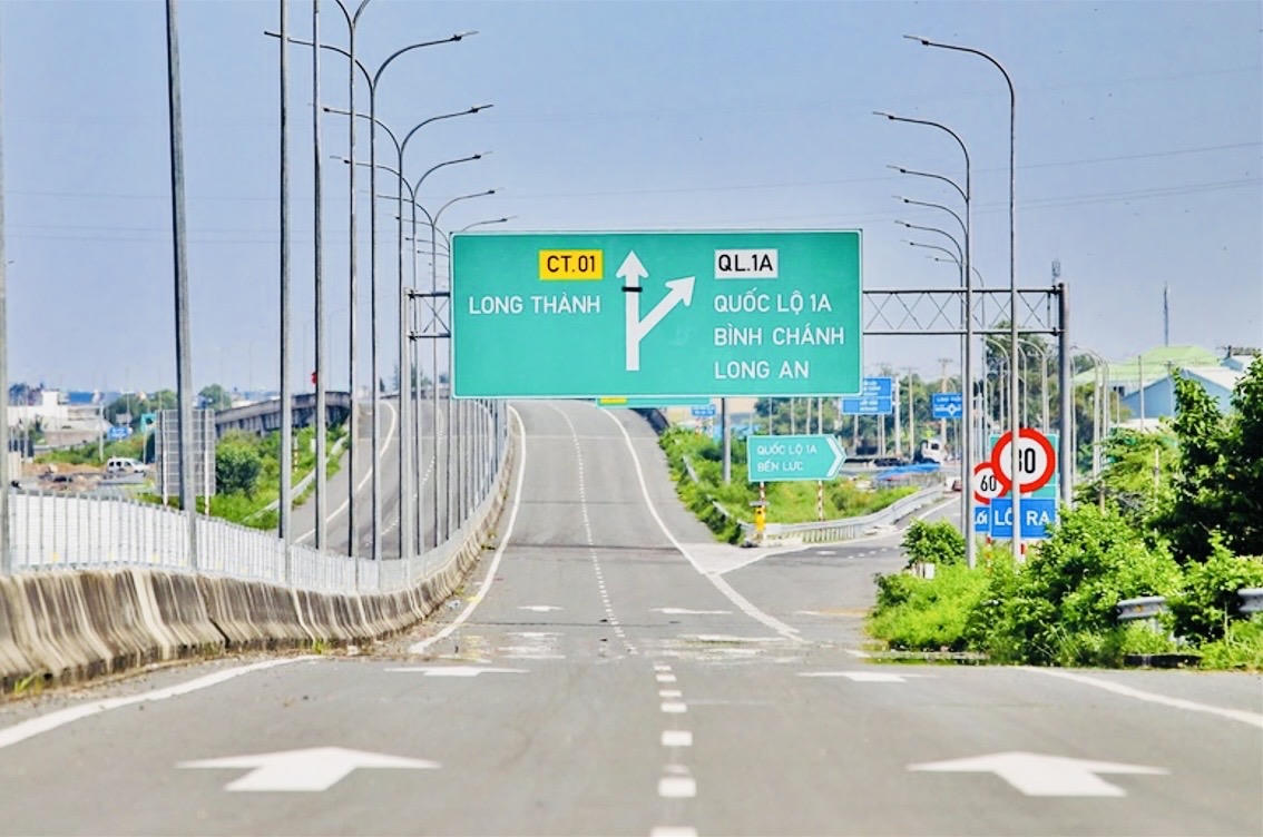 Phó Thủ tướng yêu cầu sớm hoàn thành cao tốc kết nối Đông Nam Bộ