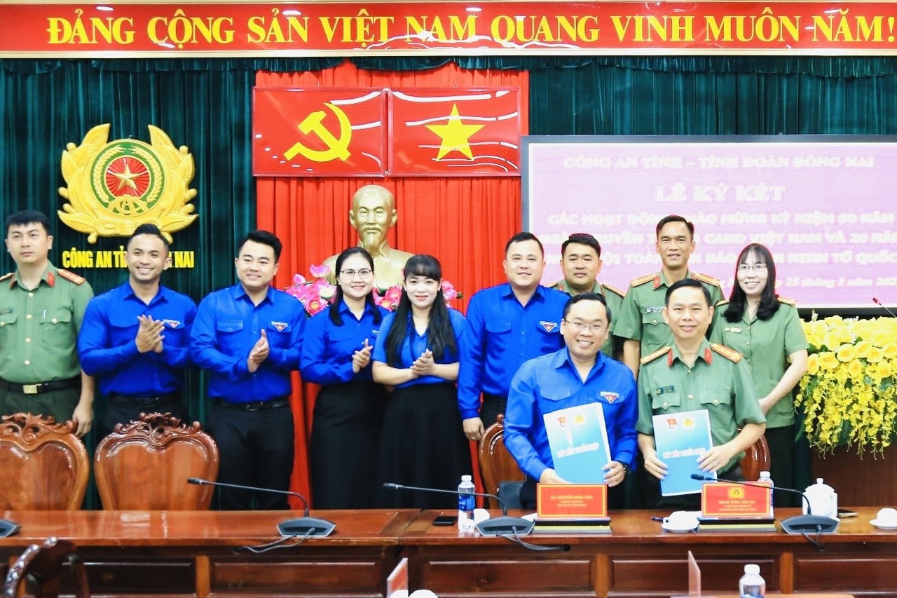 Công an tỉnh Đồng Nai và Tỉnh Đoàn ký kết chương trình phối hợp năm 2025