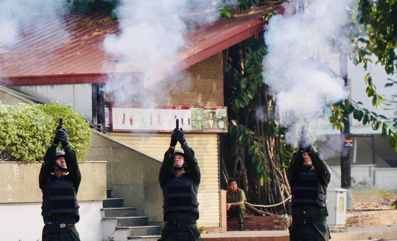 Công an Đồng Nai ra quân giữ vững an ninh trật tự dịp 30/4