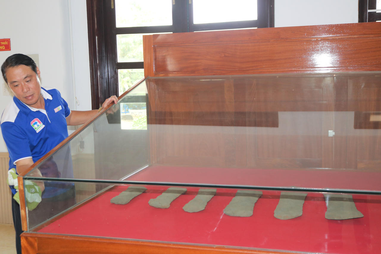 Từ nhịp chày kháng chiến đến tiếng máy nông thôn mới