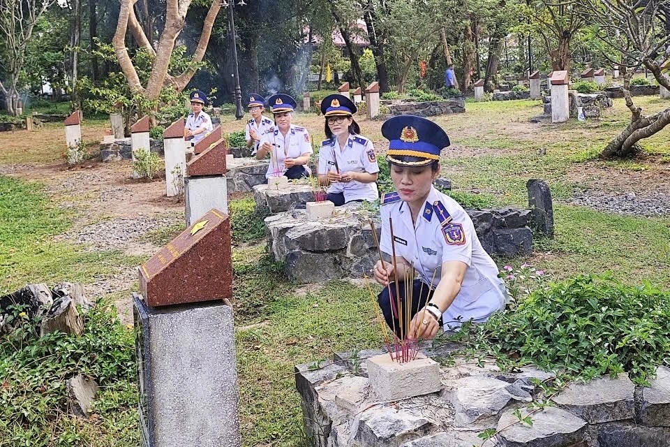 Hội phụ nữ Vùng Cảnh sát biển 3 tổ chức nhiều hoạt động ý nghĩa tại Côn Đảo