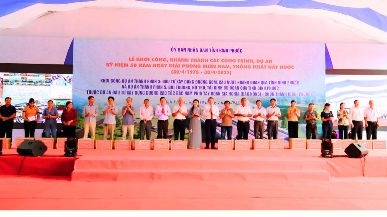 Bộ trưởng Nguyễn Hải Ninh dự lễ khởi công hai dự án thành phần cao tốc Gia Nghĩa - Chơn Thành