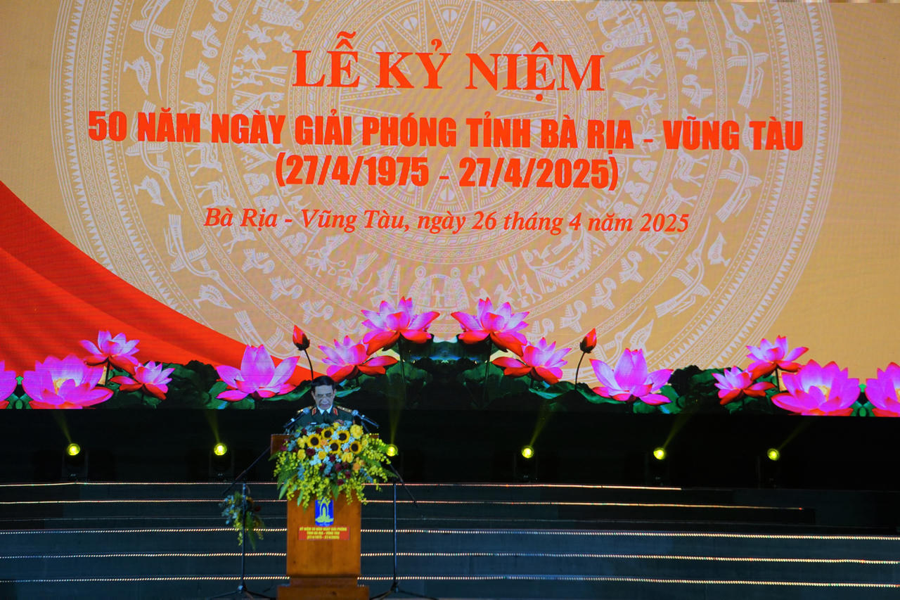 Đại tướng Phan Văn Giang phát biểu tại Lễ kỷ niệm 50 năm Ngày Giải phóng tỉnh Bà Rịa – Vũng Tàu