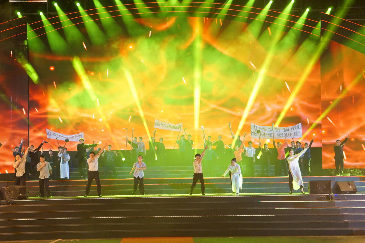 Đại tướng Phan Văn Giang phát biểu tại Lễ kỷ niệm 50 năm Ngày Giải phóng tỉnh Bà Rịa – Vũng Tàu