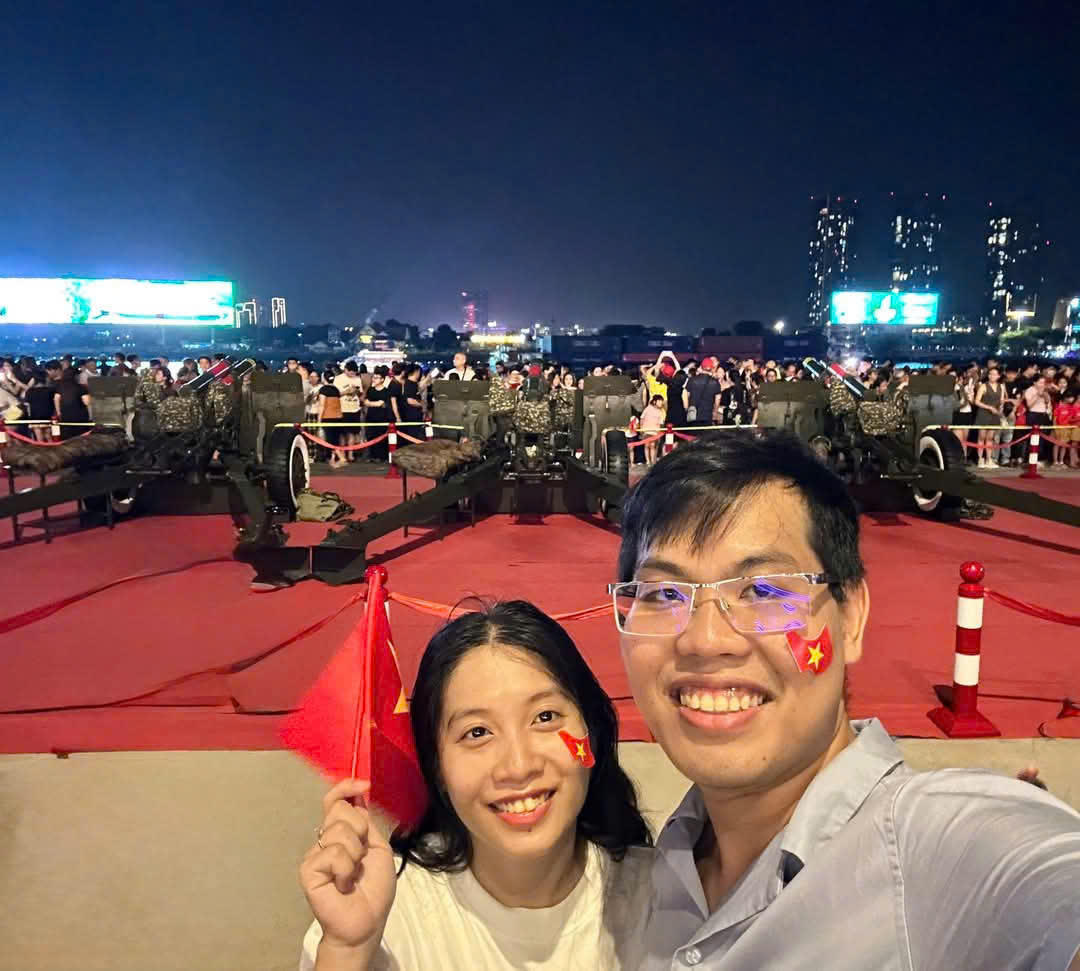 Đêm không ngủ đón mừng đại lễ 30/4 tại TP HCM 