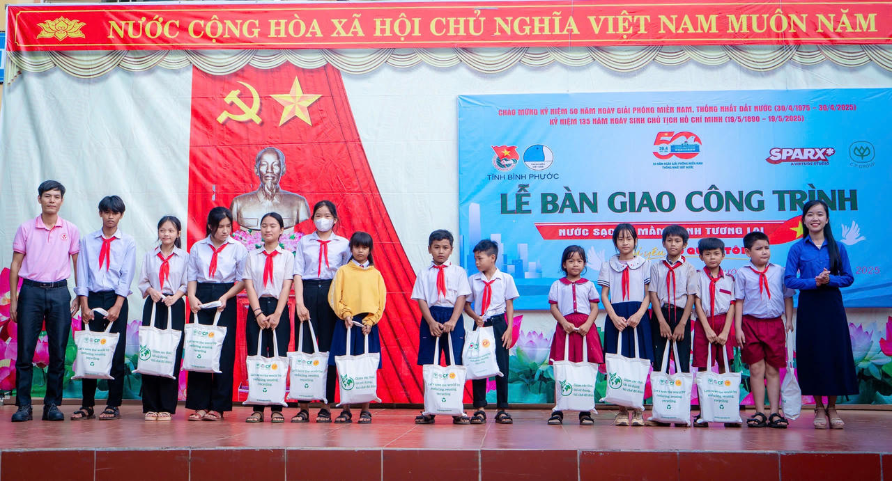 C.P. Việt Nam đồng hành cùng dự án 'Nước Sạch Trao Em' tại tỉnh Bình Phước