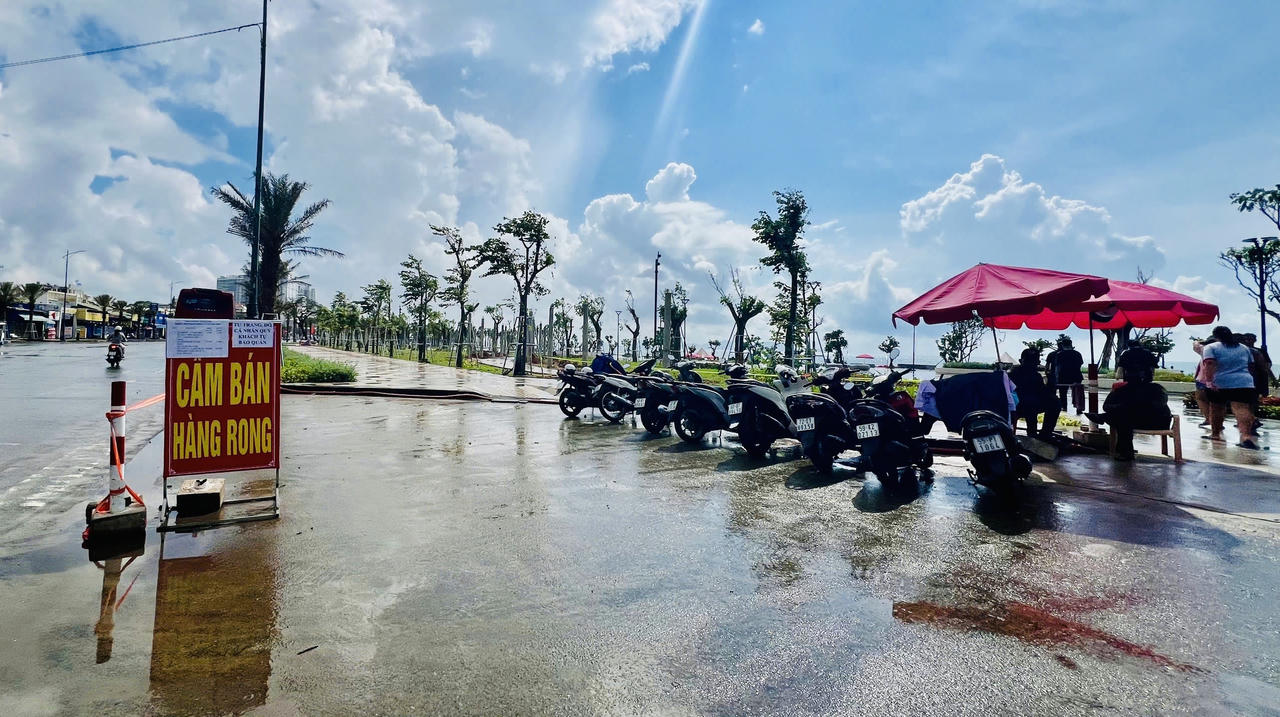 Xử lý triệt để các điểm giữ xe tự phát tại khu vực Bãi Sau