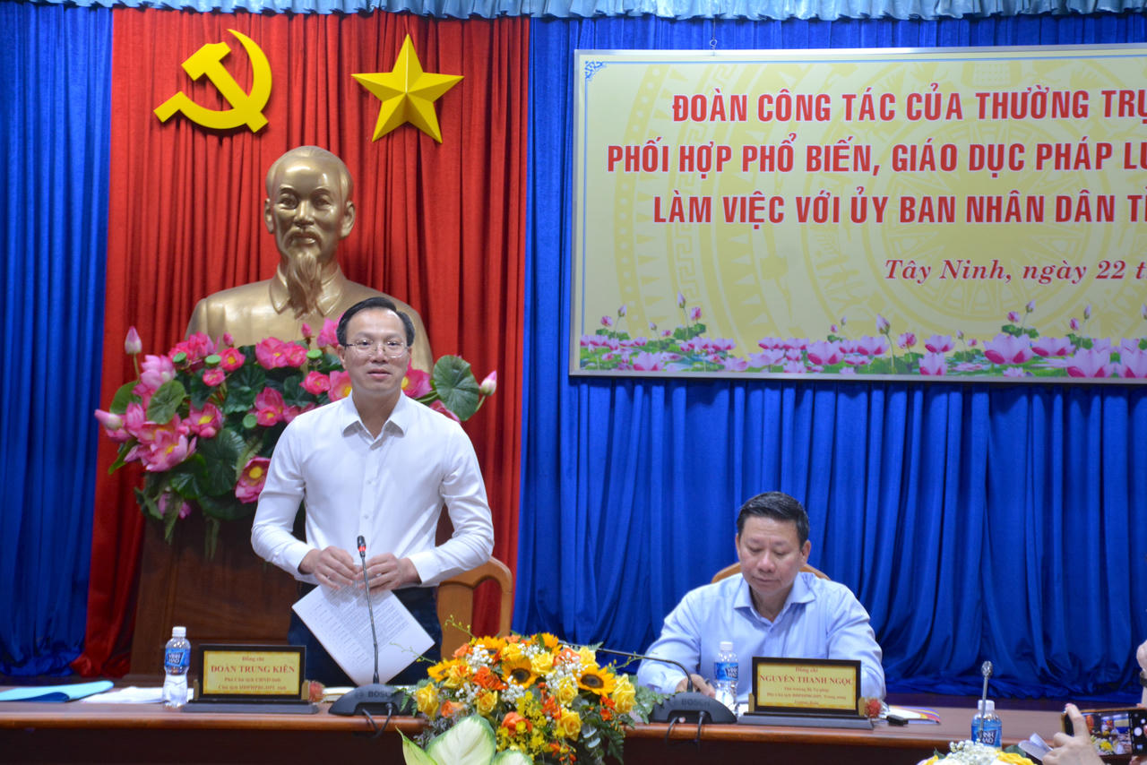 Triển khai công tác phổ biến giáo dục pháp luật theo chiều sâu, thực chất