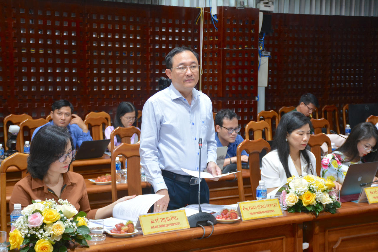 Triển khai công tác phổ biến giáo dục pháp luật theo chiều sâu, thực chất