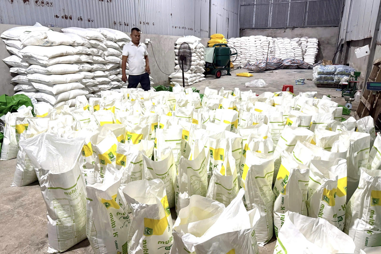 Phát hiện cơ sở sản xuất phân bón giả quy mô lớn tại Đồng Nai