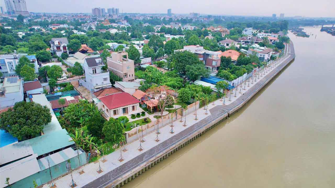 Cận cảnh kè sông uốn lượn ôm trọn thành phố Biên Hòa