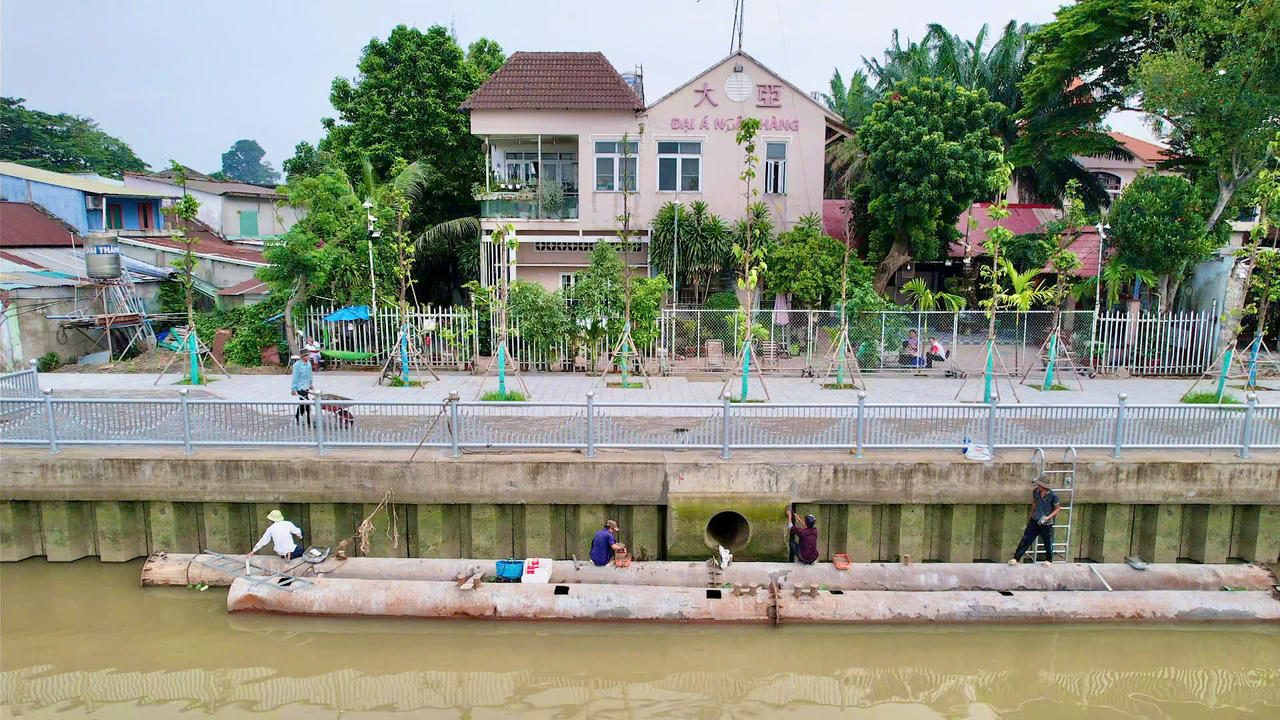 Cận cảnh kè sông uốn lượn ôm trọn thành phố Biên Hòa