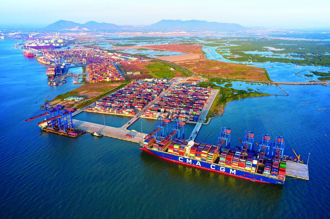 Bài 3: Logistics 'Xương sống' kinh tế tư nhân vùng Đông Nam Bộ