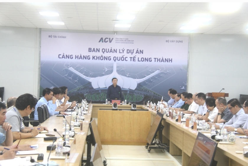 Phó Thủ tướng Trần Hồng Hà kiểm tra tiến độ Dự án Sân bay Long Thành và Nhà ga T3 Tân Sơn Nhất