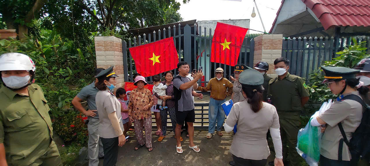 Đồng Nai: Chi cục THADS huyện Trảng Bom tổ chức cưỡng chế, bàn giao tài sản cho người thắng kiện