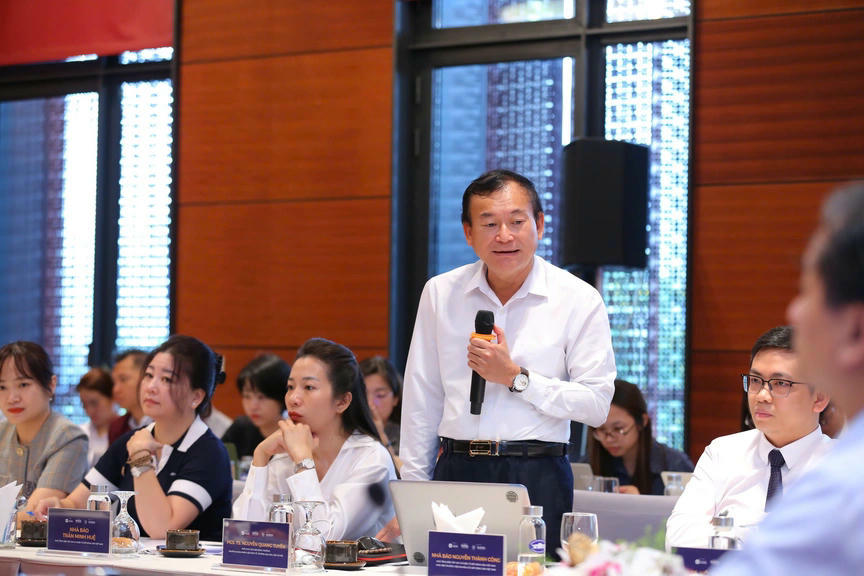 PGS.TS. Nguyễn Quang Tuyến cho rằng khung pháp lý cho mô hình Livehouse đã có nhưng vẫn chưa đầy đủ và thiếu đồng bộ.