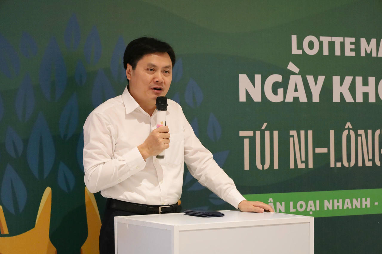 Ông Nguyễn Trung Thắng - Phó Viện trưởng Viện Chiến lược, Chính sách nông nghiệp và môi trường phát biểu tại sự kiện. (Ảnh: BTC)