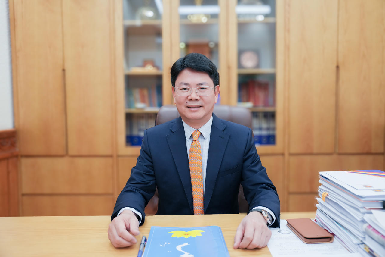 Thứ trưởng Bộ Tư pháp Nguyễn Thanh Tịnh: "Việt Nam luôn coi trọng và nỗ lực thực hiện các cam kết quốc tế về quyền con người"
Thứ trưởng Bộ Tư pháp Nguyễn Thanh Tịnh: "Việt Nam luôn coi trọng và nỗ lực thực hiện các cam kết quốc tế về quyền con người"