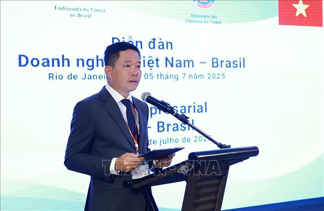 Ông Đào Xuân Vũ, Phó Tổng Giám đốc Tập đoàn Công nghiệp - Viễn thông Quân đội phát biểu. Ảnh: Dương Giang/TTXVN