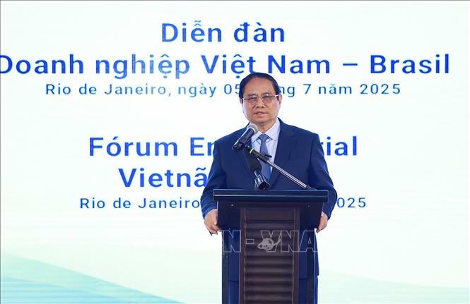 Thủ tướng Phạm Minh Chính phát biểu tại Diễn đàn doanh nghiệp Việt Nam - Brazil. Ảnh: Dương Giang/TTXVN