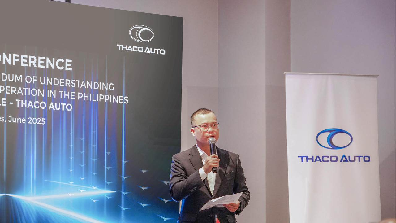 Ông Đoàn Đạt Ninh - Phó Tổng Giám đốc THACO AUTO phát biểu tại chương trình