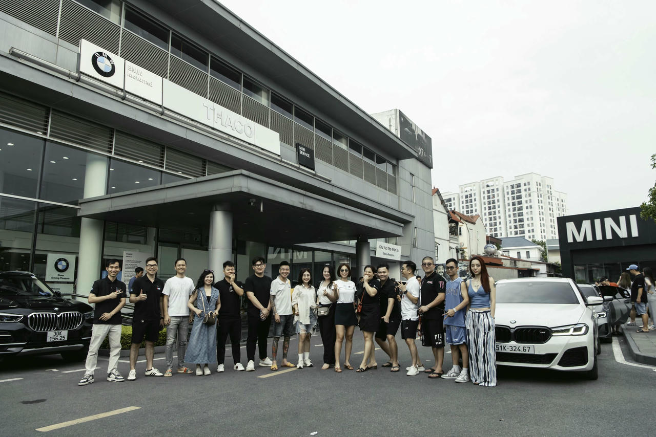 “Above The Clouds” - hành trình kết nối cộng đồng yêu BMW từ Việt Nam và Singapore