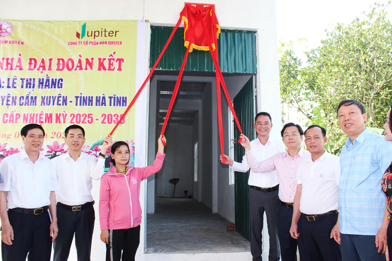 Những mái ấm được xây từ trái tim