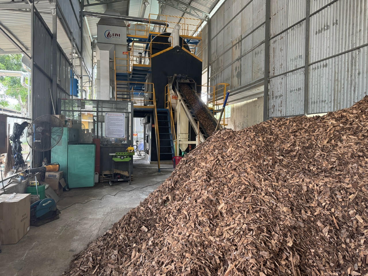 Hướng tới việc phát triển xanh BARUCO đã sử dụng dăm củi để đốt thay cho các nhiên liệu hóa thạch