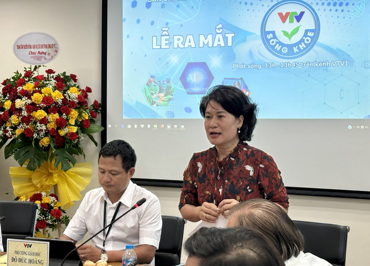 Bà Nguyễn Thu Hà, Trưởng Ban Chuyên đề - Khoa giáo, Đài Truyền hình Việt Nam chia sẻ về cách thức thực hiện chương trình 