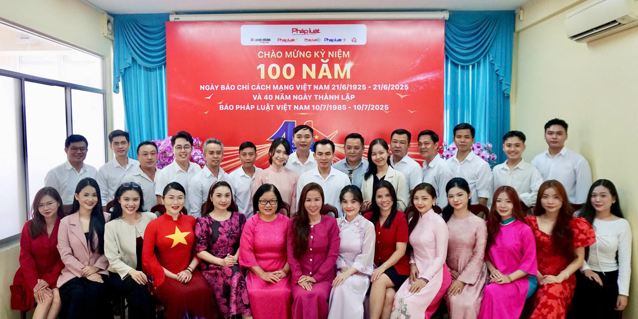 Ảnh Tập thể cán bộ phóng viên Video Pháp luật